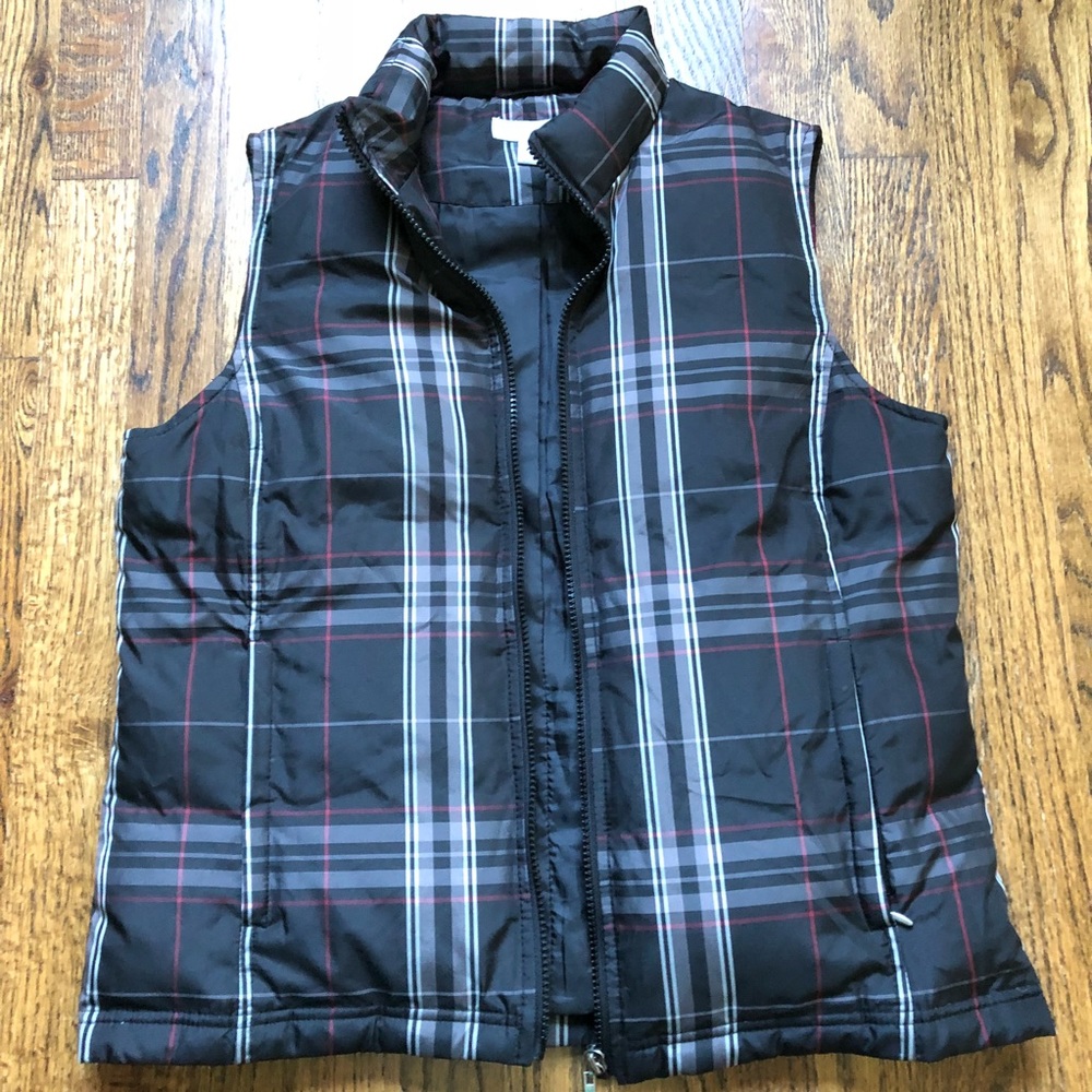 Charter Club Plaid Puffer Vest - Picture 3 of 7